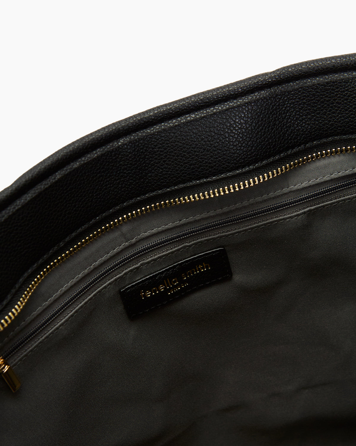 Skye Travel Bag