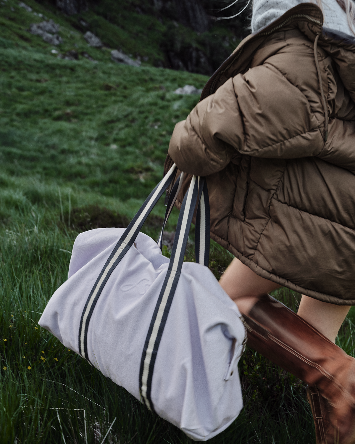 Bodhi Voyager and Washbag Travel Set