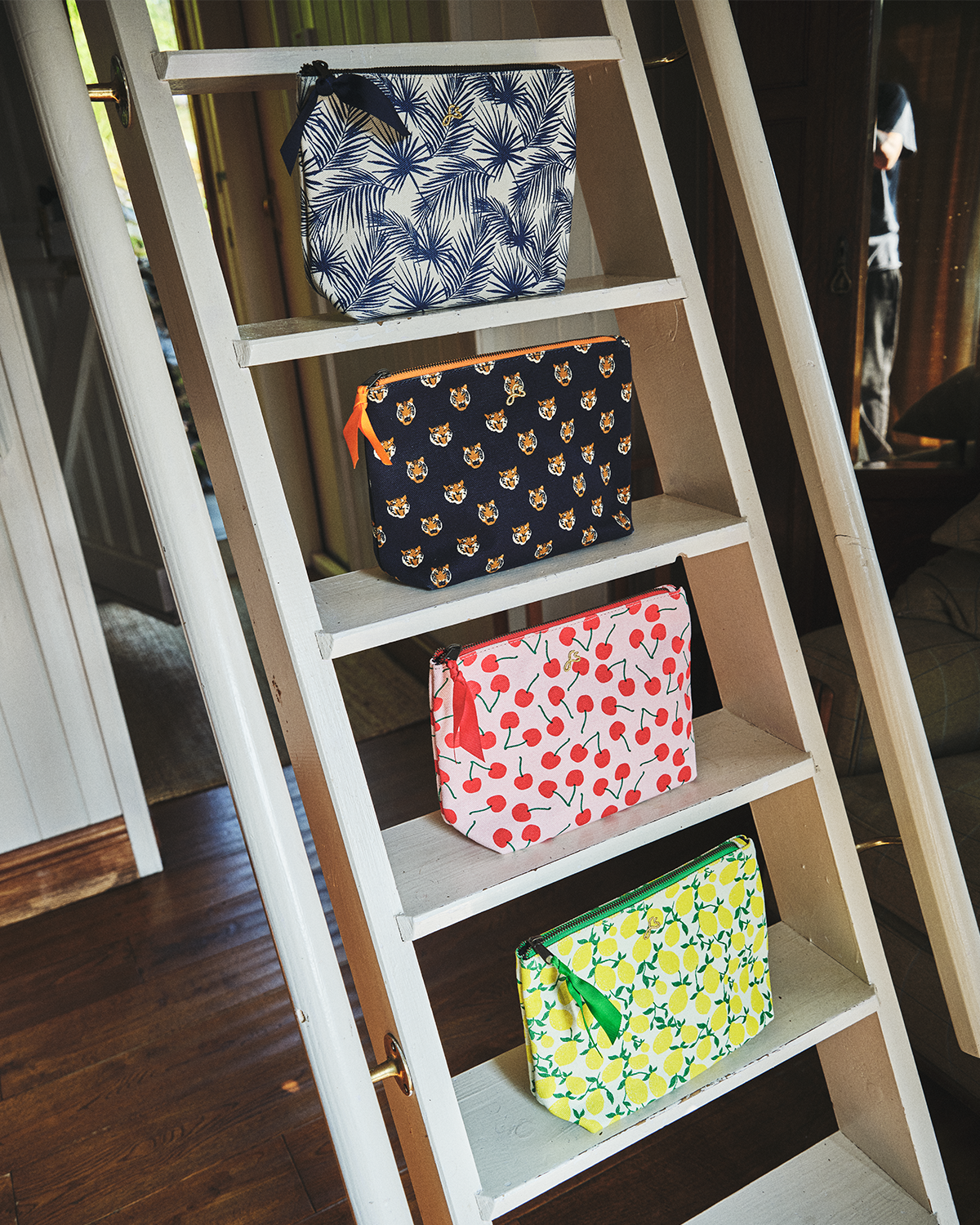 Mila Washbag