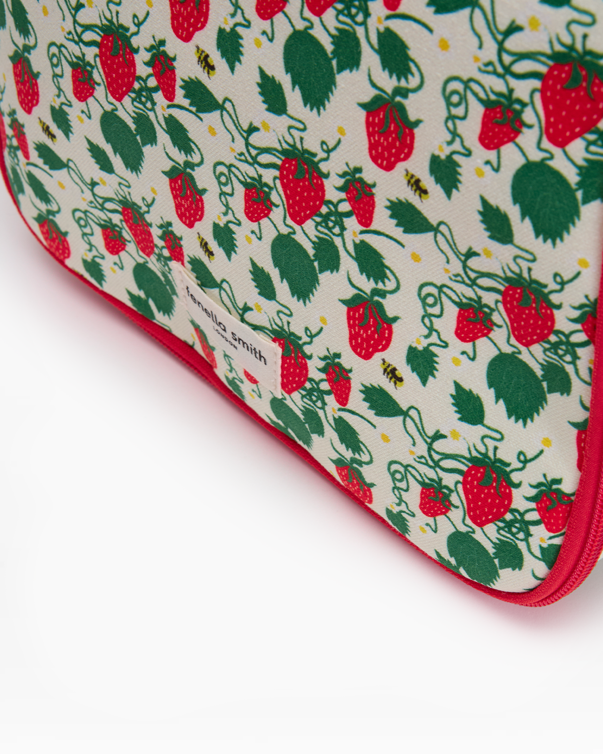Lyla Hanging Washbag