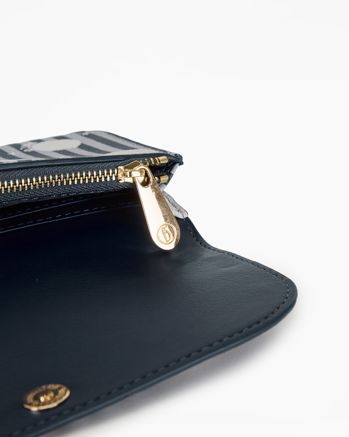 Lara Purse