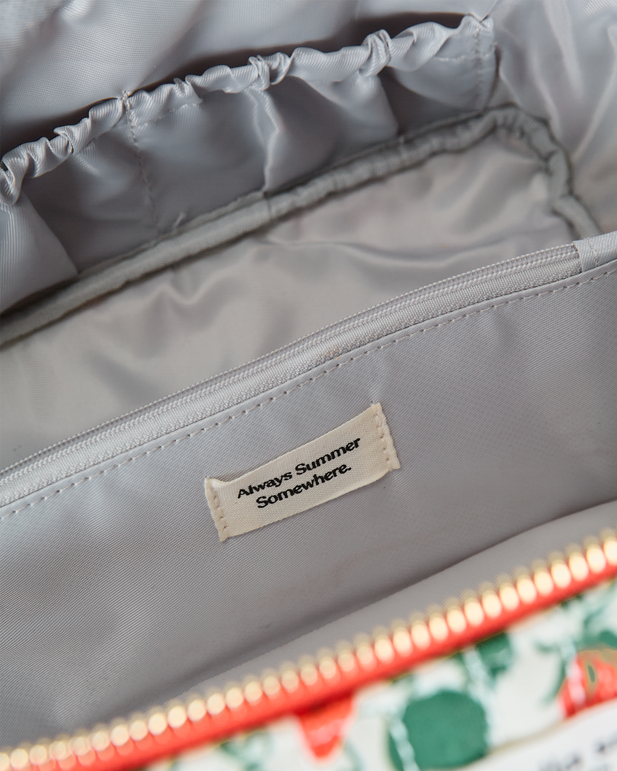Ella Flat Lay Case