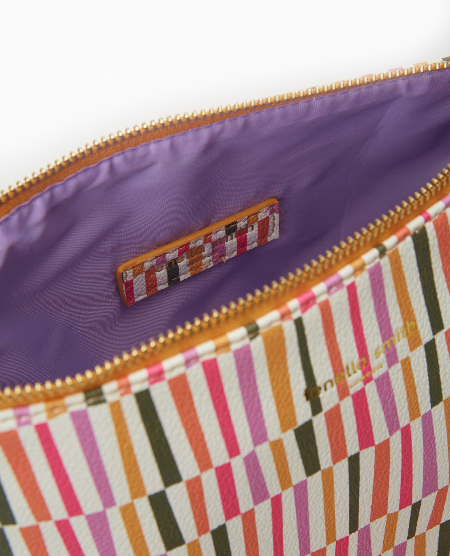 Lola Washbag